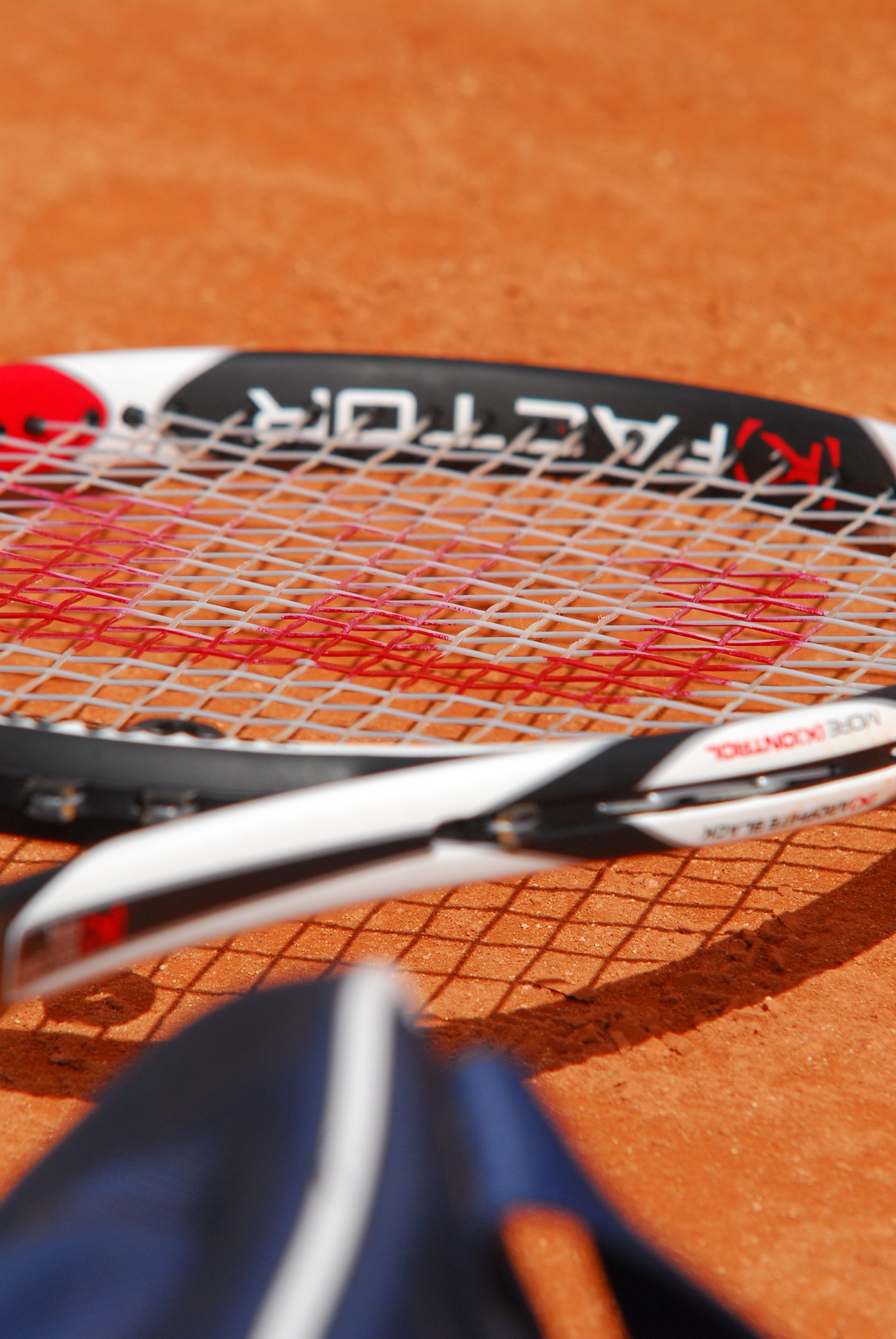 20090526   Roland Garros   Mardy Fish Racket   001